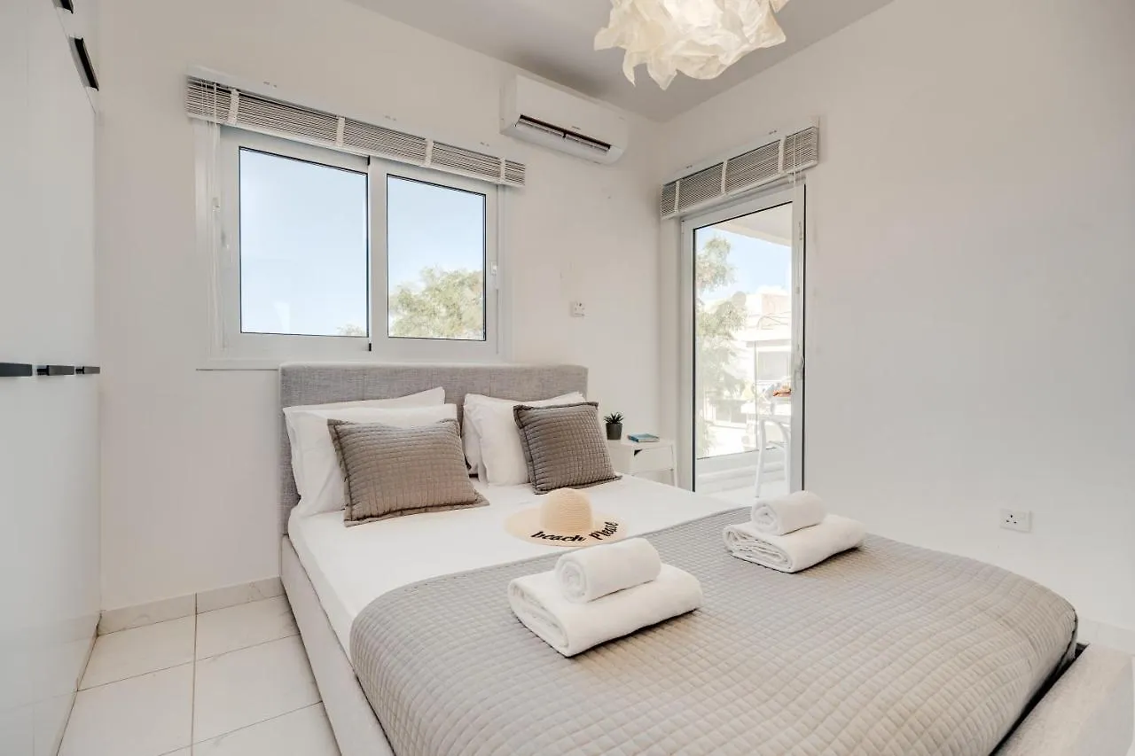 Apartment Megan Ayia Napa